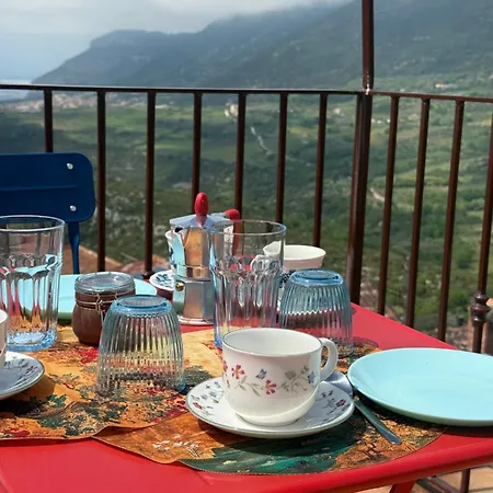 Bed & Breakfast Laurus Restaurant Cilento